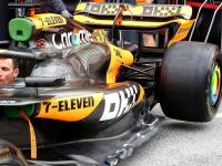 开云官方app入口-迈凯伦轻取索伯车队，佩雷兹扛起全队的简单介绍