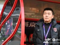 开云下载-建业中场发挥出色，传球精准稳健的简单介绍