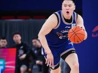 开云下载-关于江苏男篮临危受命，士气高昂备战下轮的信息
