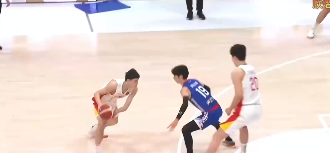 湖北队抢篮板能力弱，影响比赛结果