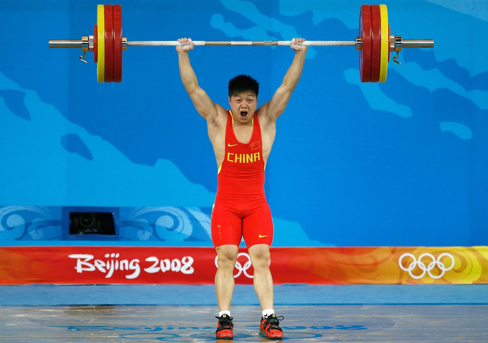 包含举重选手实现壮举，将何去何从成焦点？的词条