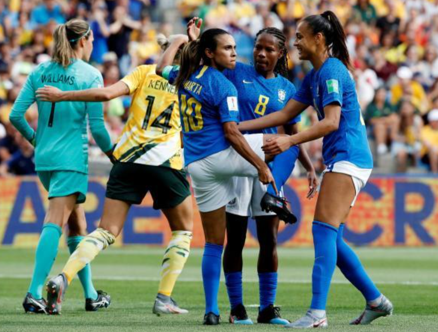 巴西女足坚强表现,晋级下一轮比赛的简单介绍 巴西女足坚强表现,晋级下一轮比赛的简单介绍