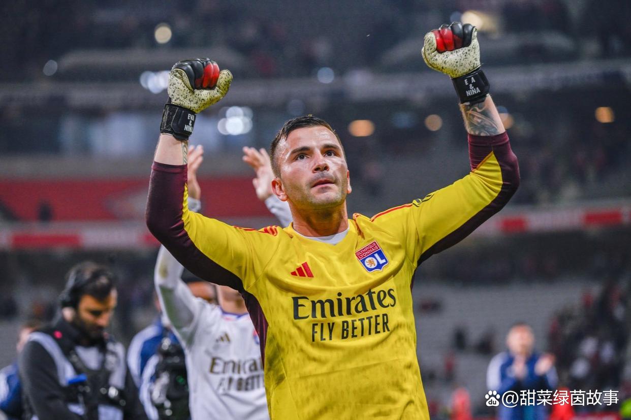 法甲榜首大战！巴黎圣日耳曼主场迎战里昂